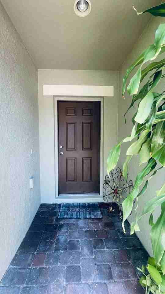 4756 Rockvale Dr - Photo 6 of 22