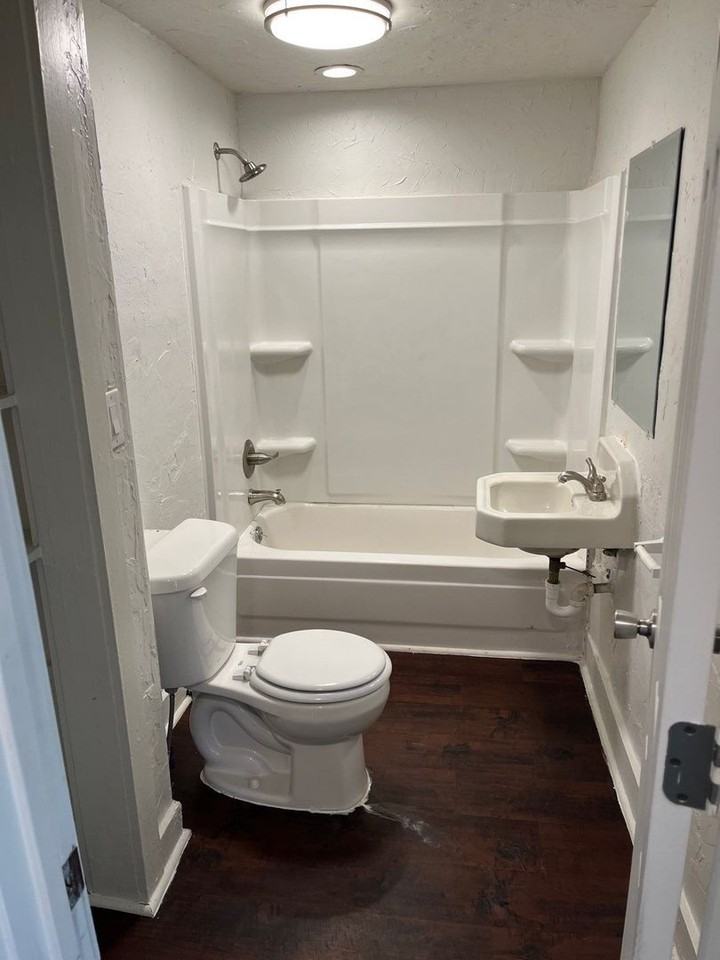 2912 N Independence Ave - Photo 6 of 25