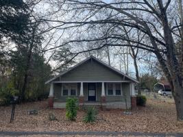 featured image of 519 Sumter St Ne