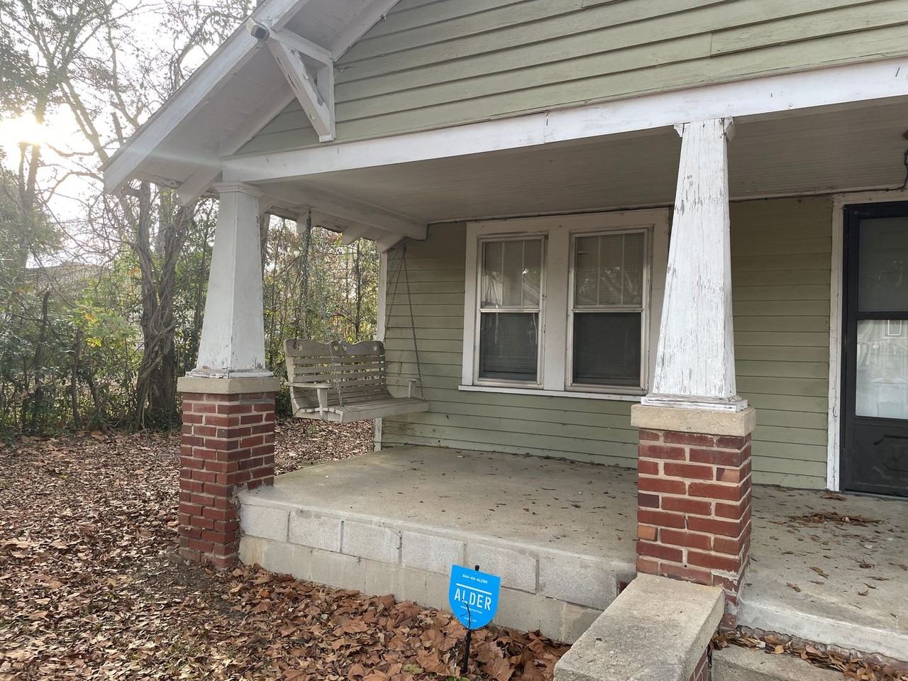 519 Sumter St Ne - Photo 4 of 38