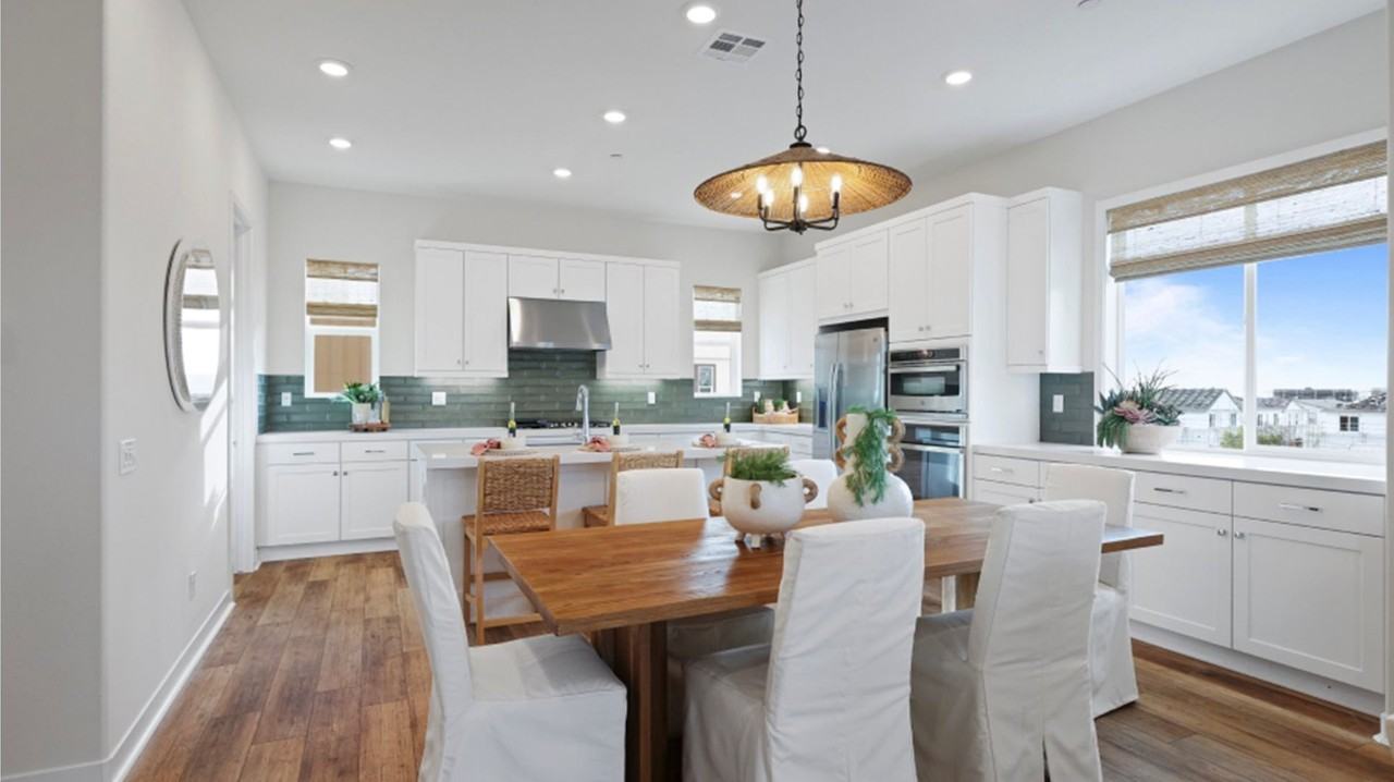 338 Tank - Photo 3 of 33