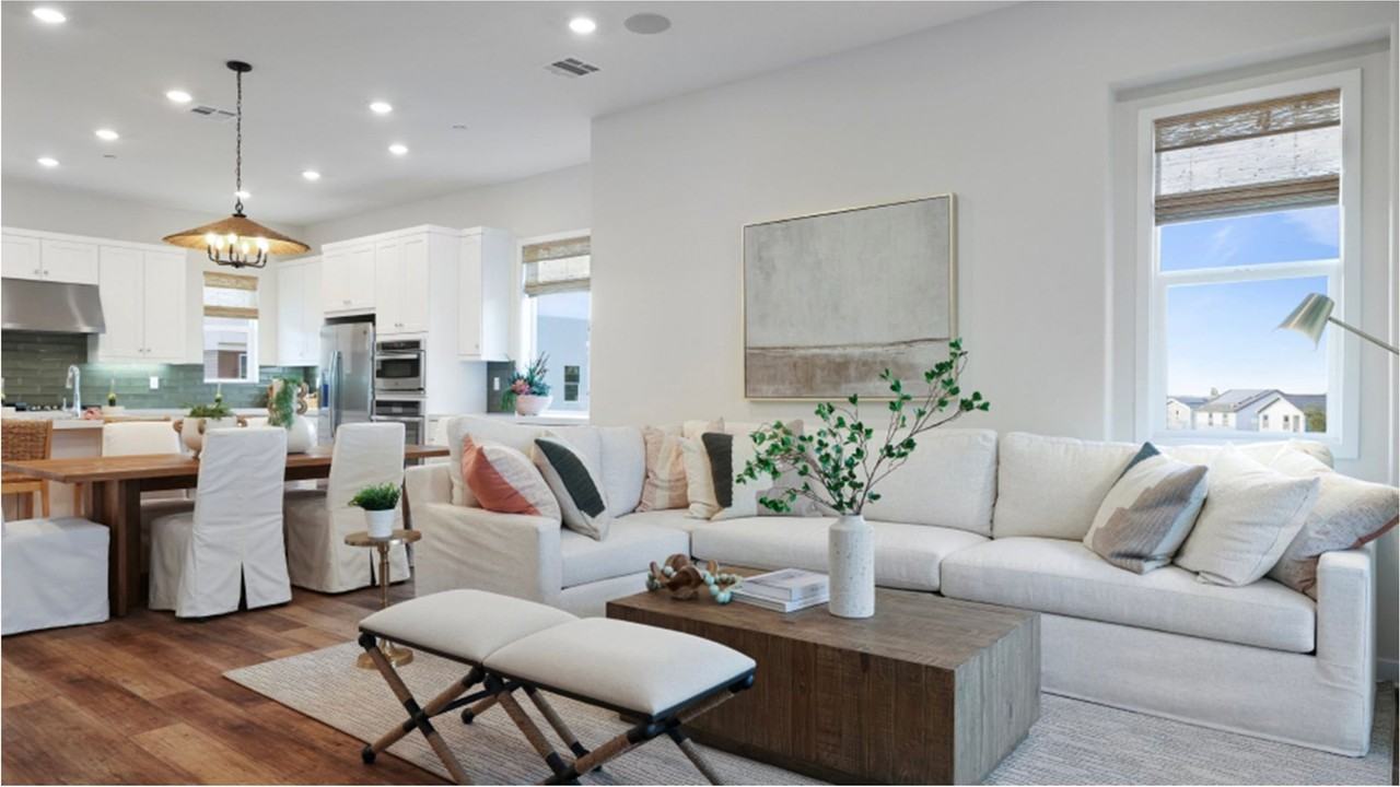 338 Tank - Photo 5 of 33