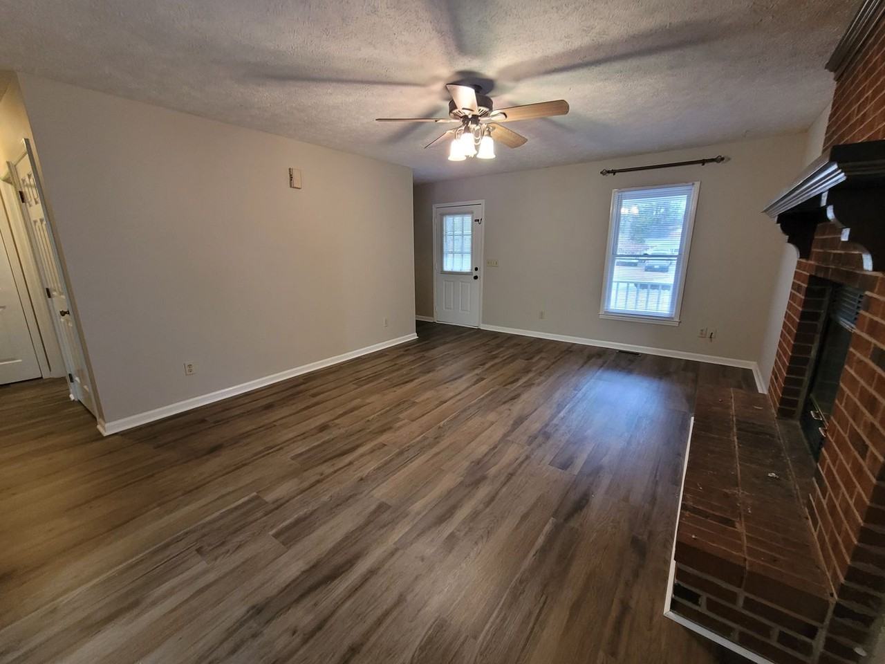 720 Bracken Fern Dr - Photo 7 of 29