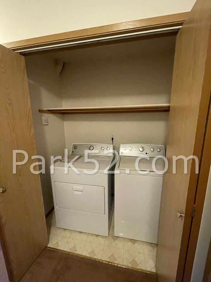 3222 Morrison Rd W - Photo 7 of 11