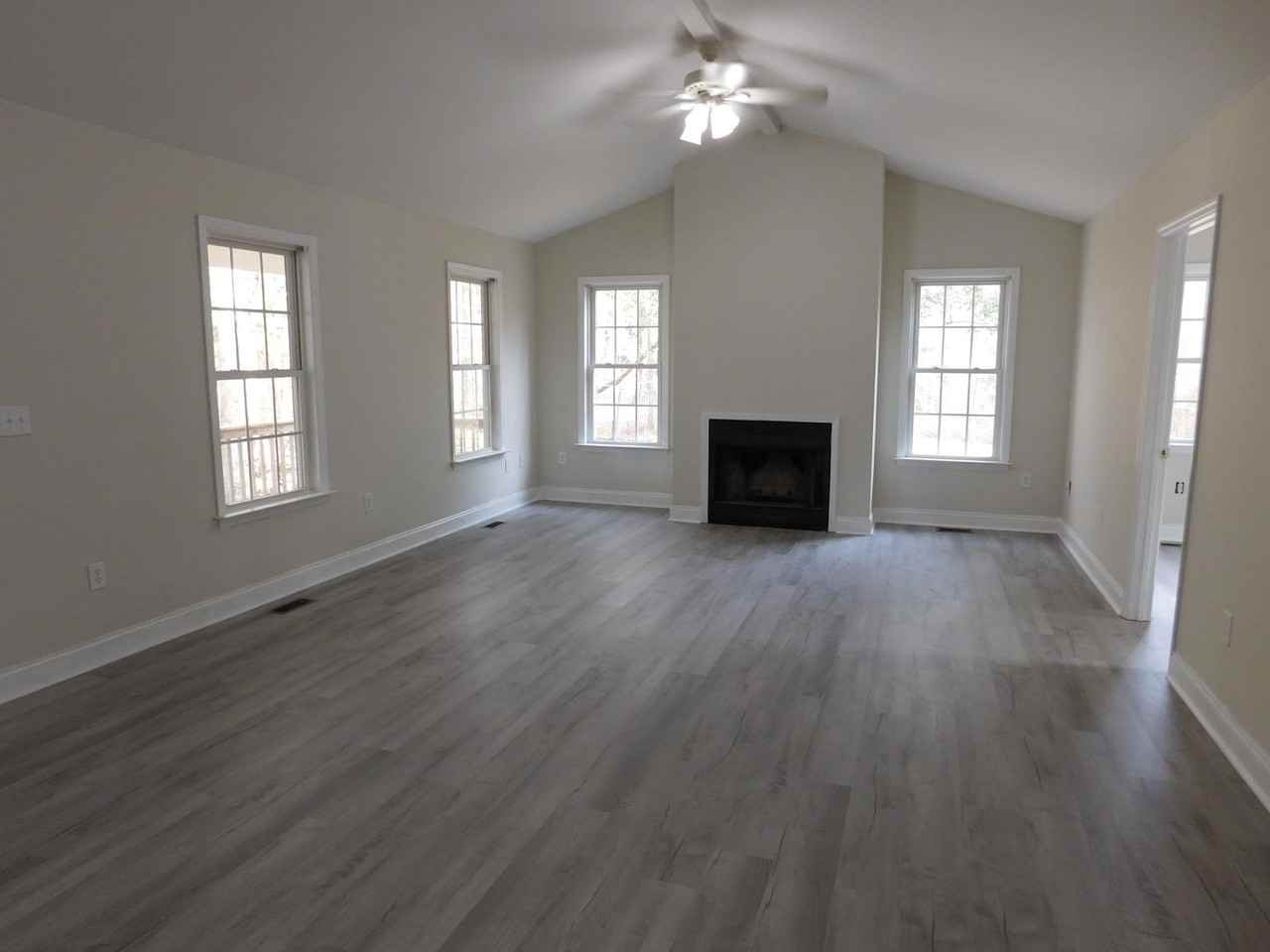 273 Scott Farm Ln - Photo 6 of 24