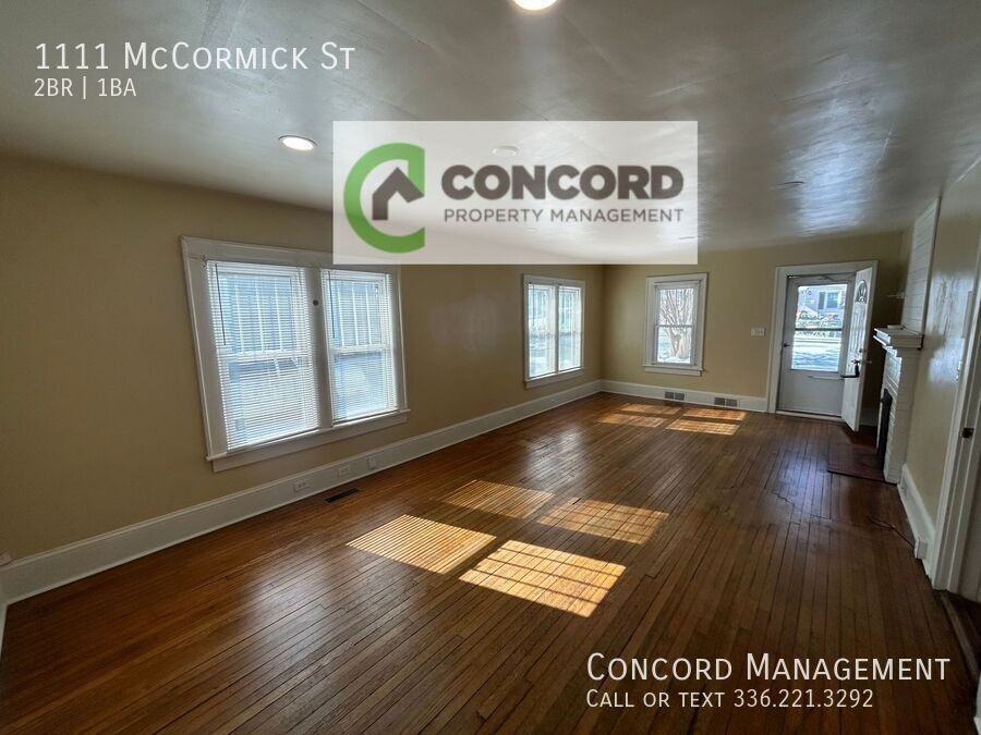 1111 Mccormick St - Photo 5 of 16