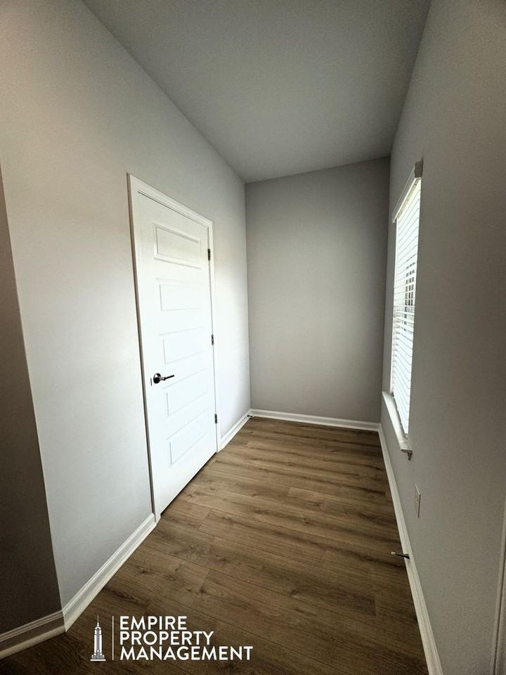 318 Cornstalk Cir - Photo 3 of 27