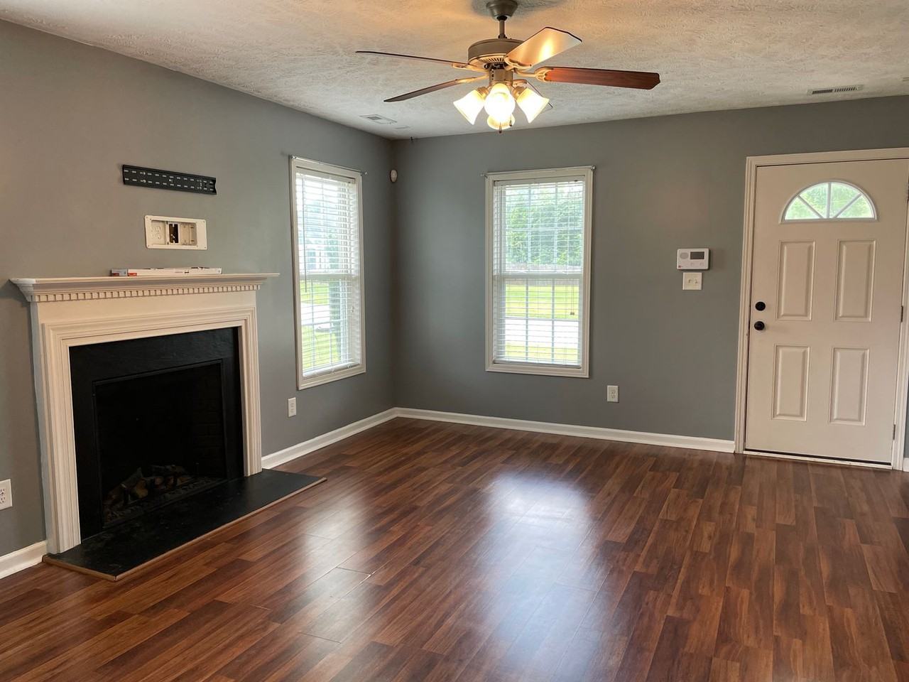 407 Cape Fear Rd - Photo 2 of 19