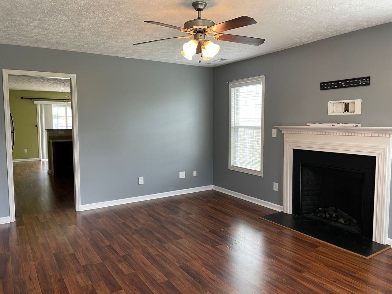 407 Cape Fear Rd - Photo 3 of 19