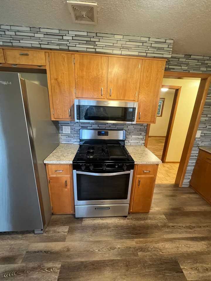 5869 G St - Photo 7 of 20