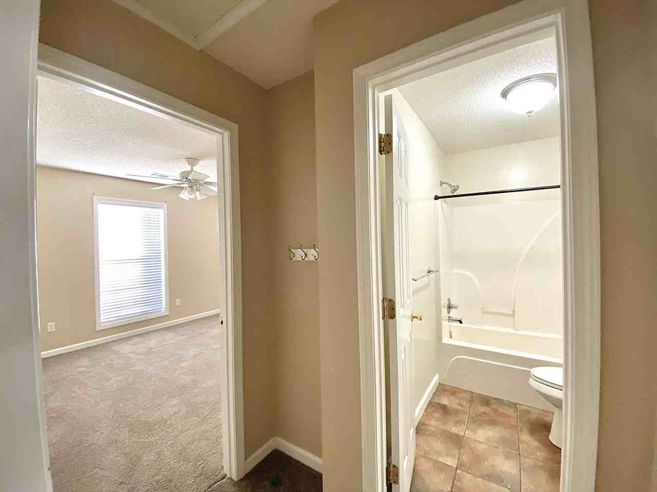 134 Gym Cir - Photo 5 of 11