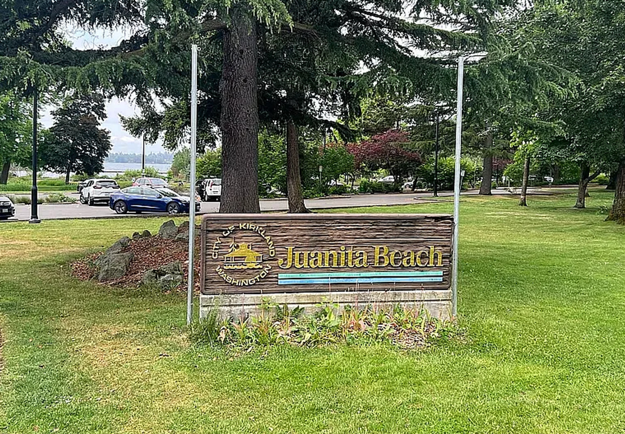 9910 Ne 119th St #204 - Photo 2 of 25