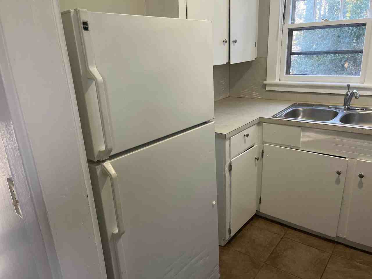 3101 Yemassee Ave - Photo 7 of 9