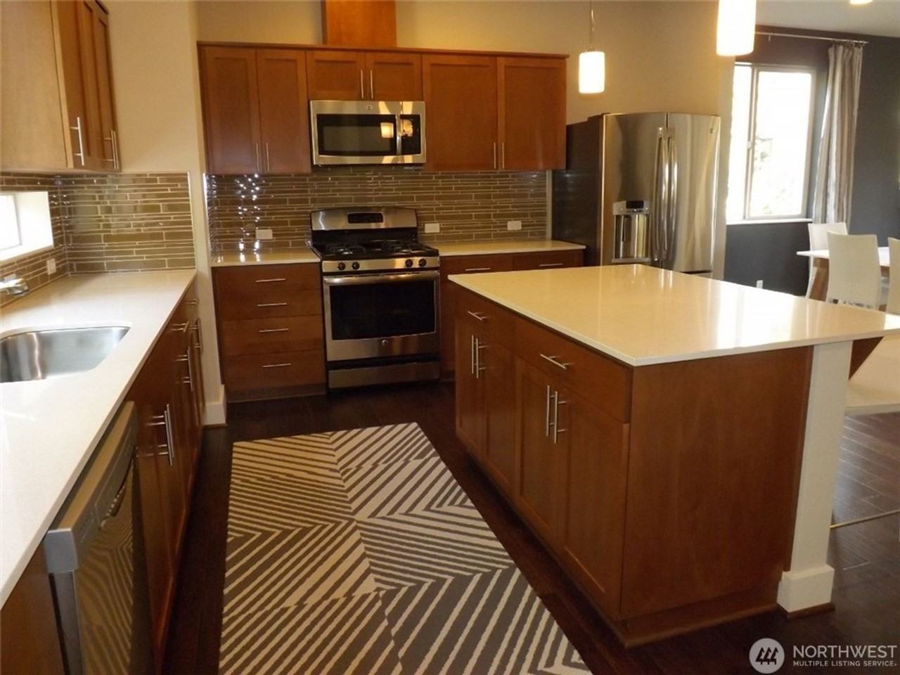 8401 130th Pl Se #B104 - Photo 6 of 23