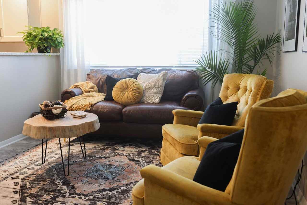 901 South - Photo 5 of 15