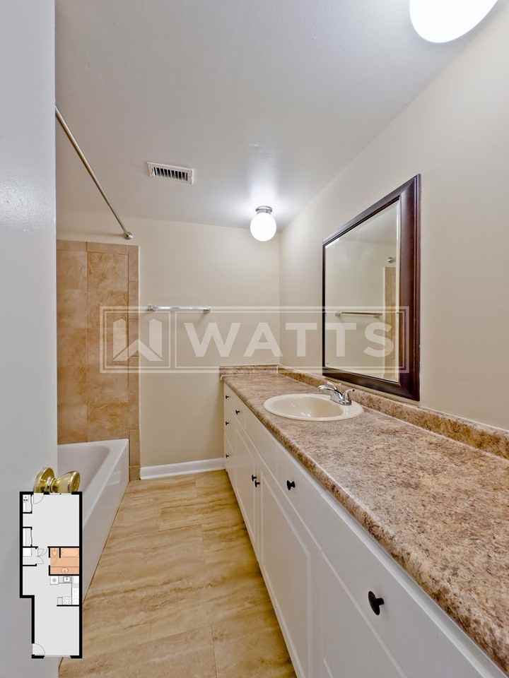 Fairlawn Apartments - Photo 6 of 8