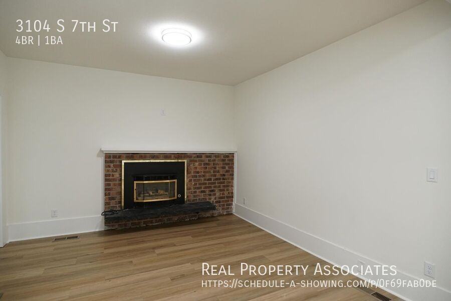 3104 S 7th St - Photo 7 of 25