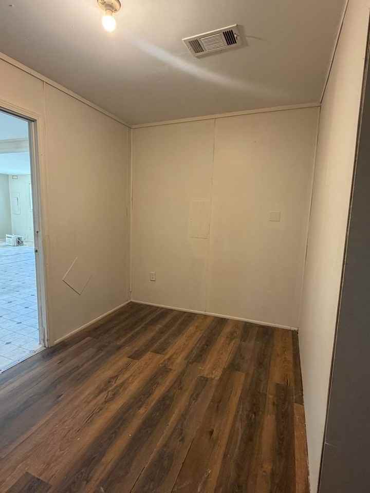 516 Bayou Maria Rd - Photo 7 of 7