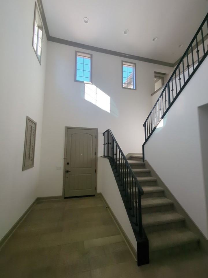 16243 Cameo Ct - Photo 5 of 50