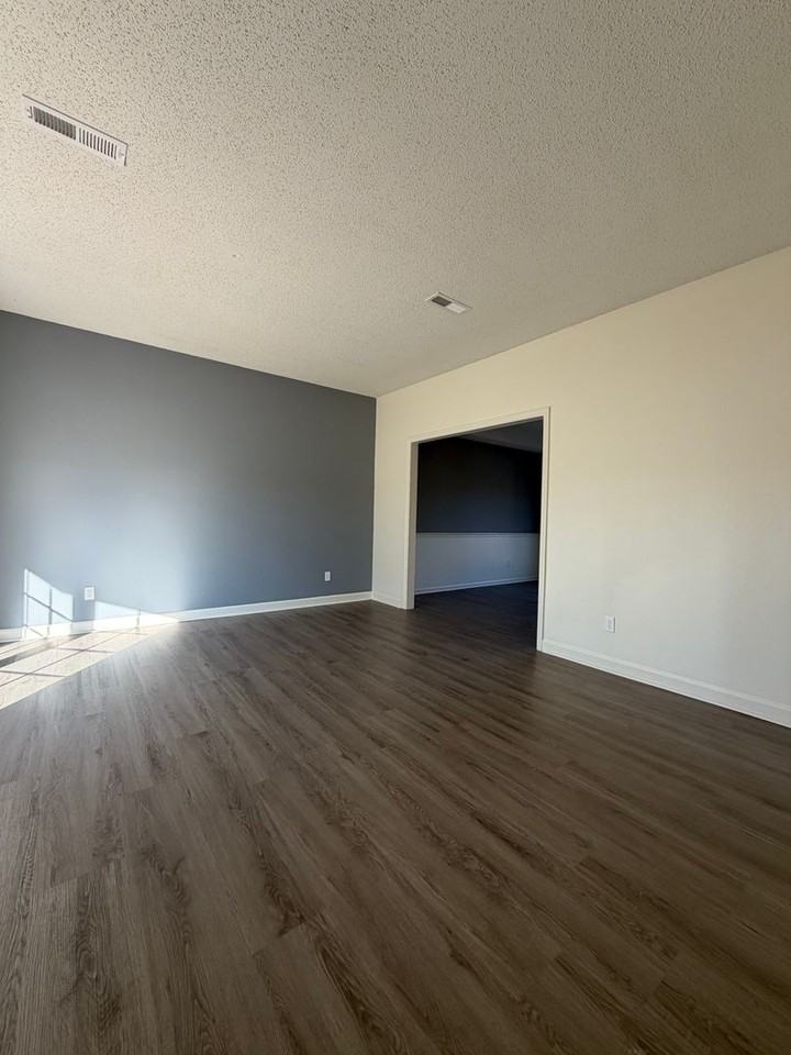 101 Sunflower Ct Sw - Photo 4 of 50