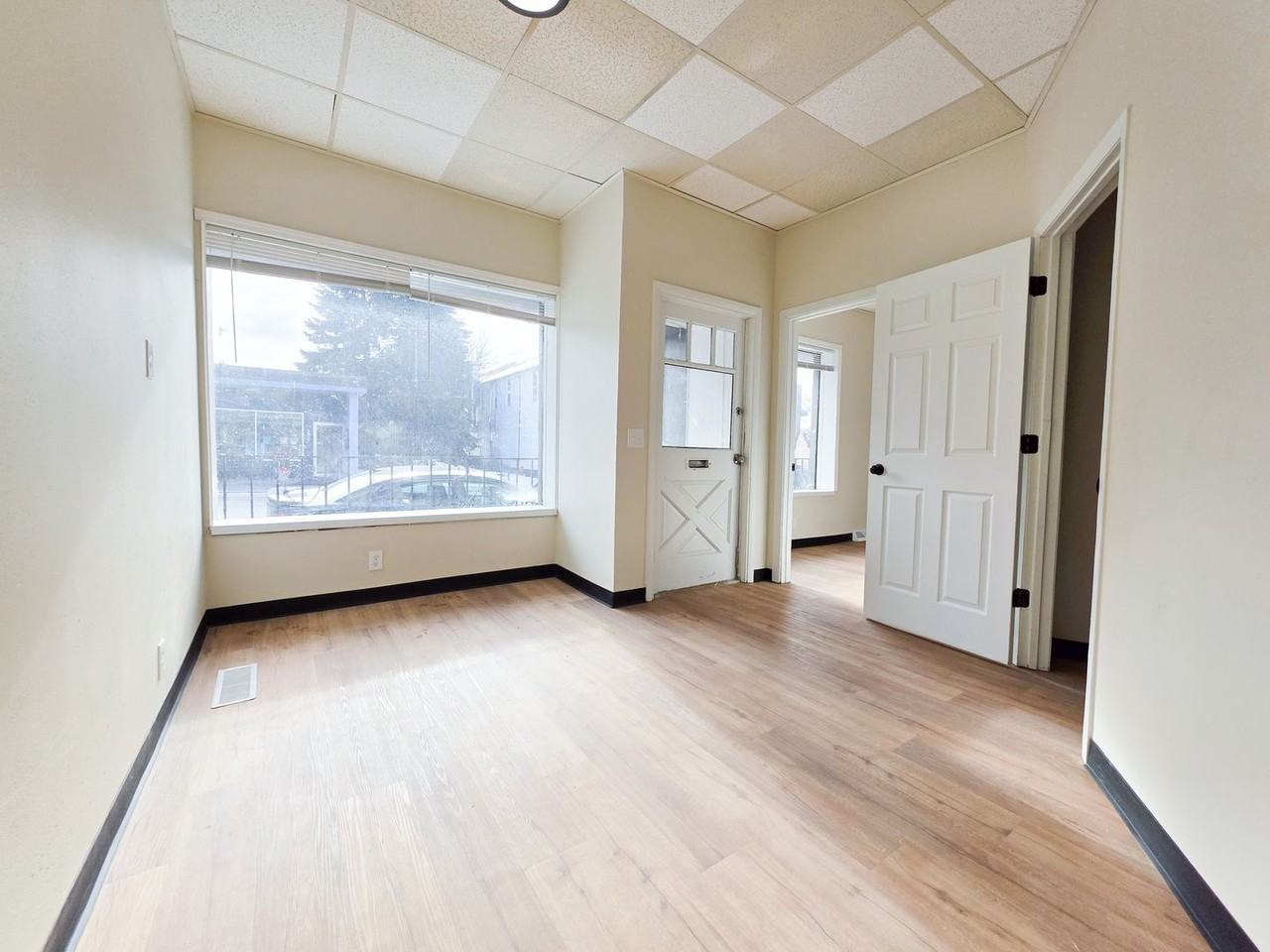 135 E Main St - Photo 2 of 29