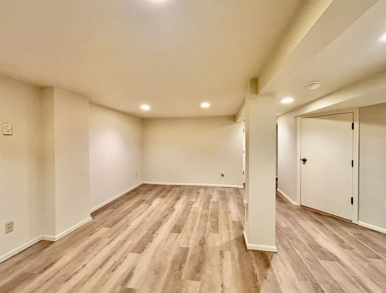 1921 Franklin Pl E - Photo 4 of 13