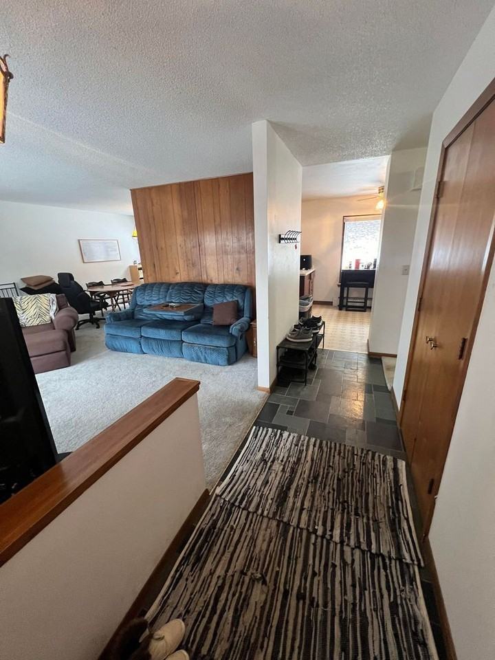 1205 Brainerd Ave - Photo 2 of 28