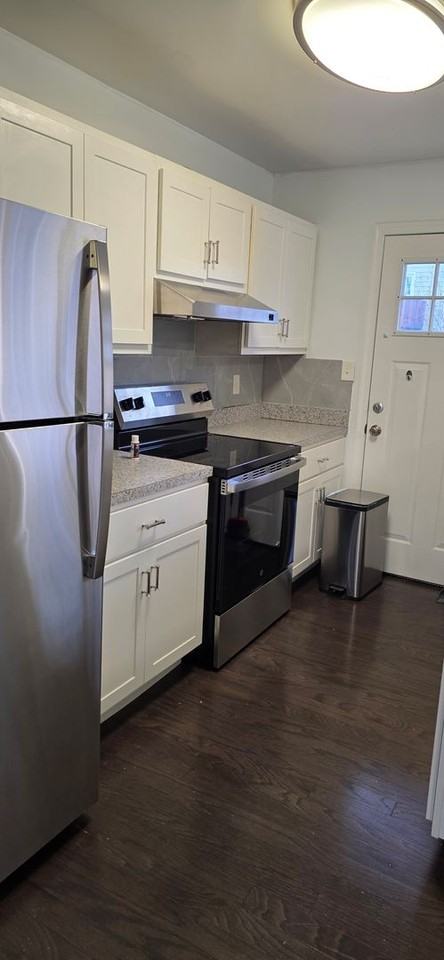 537 Carrollton Dr - Photo 4 of 19