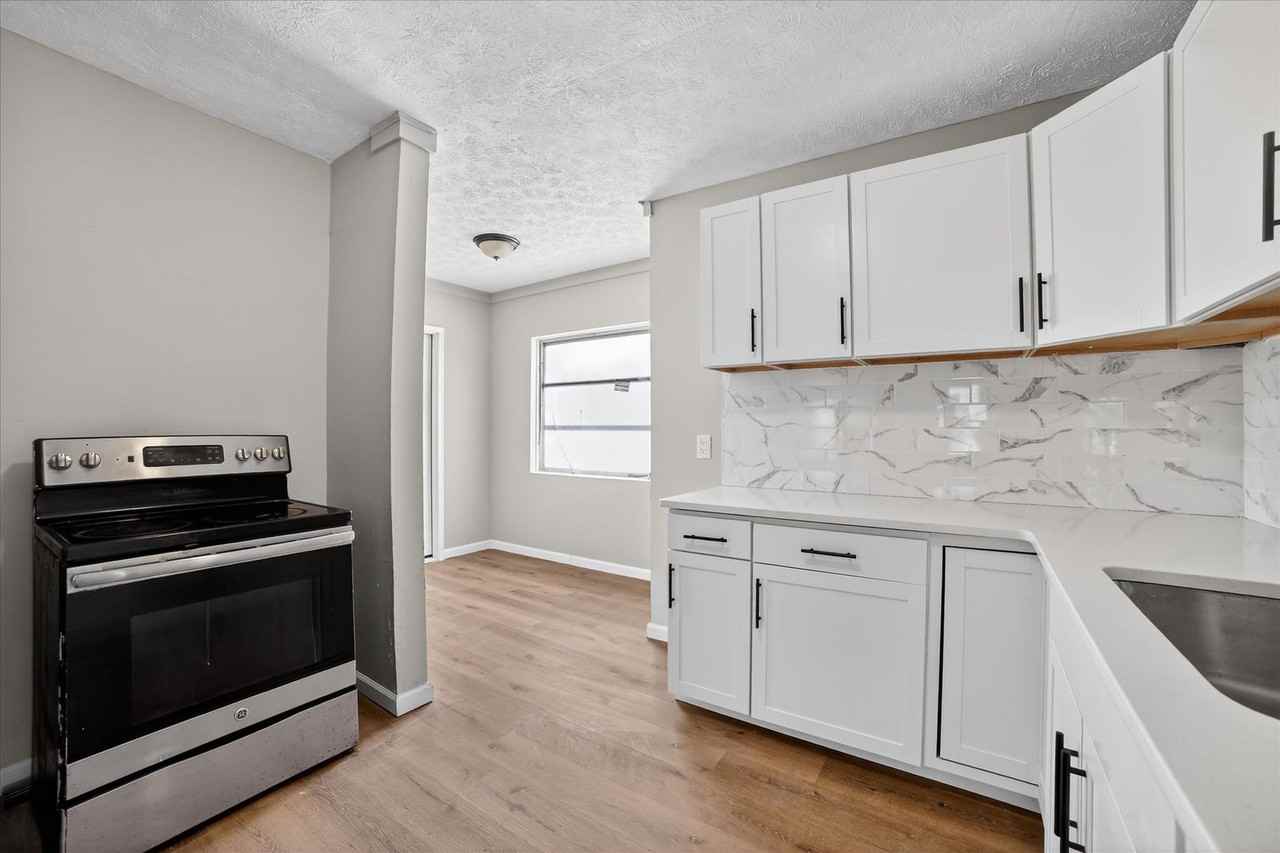 4977 E 90th St - Photo 7 of 27