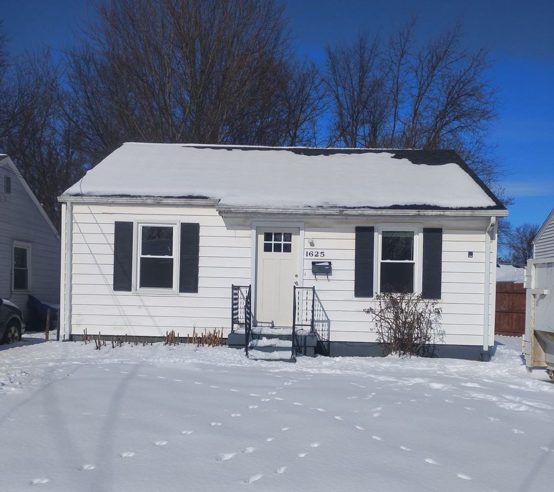 1625 Longfield Ave