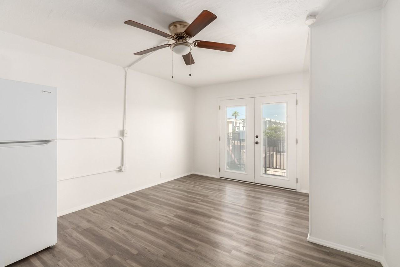 3319 North 32nd St - Photo 4 of 14