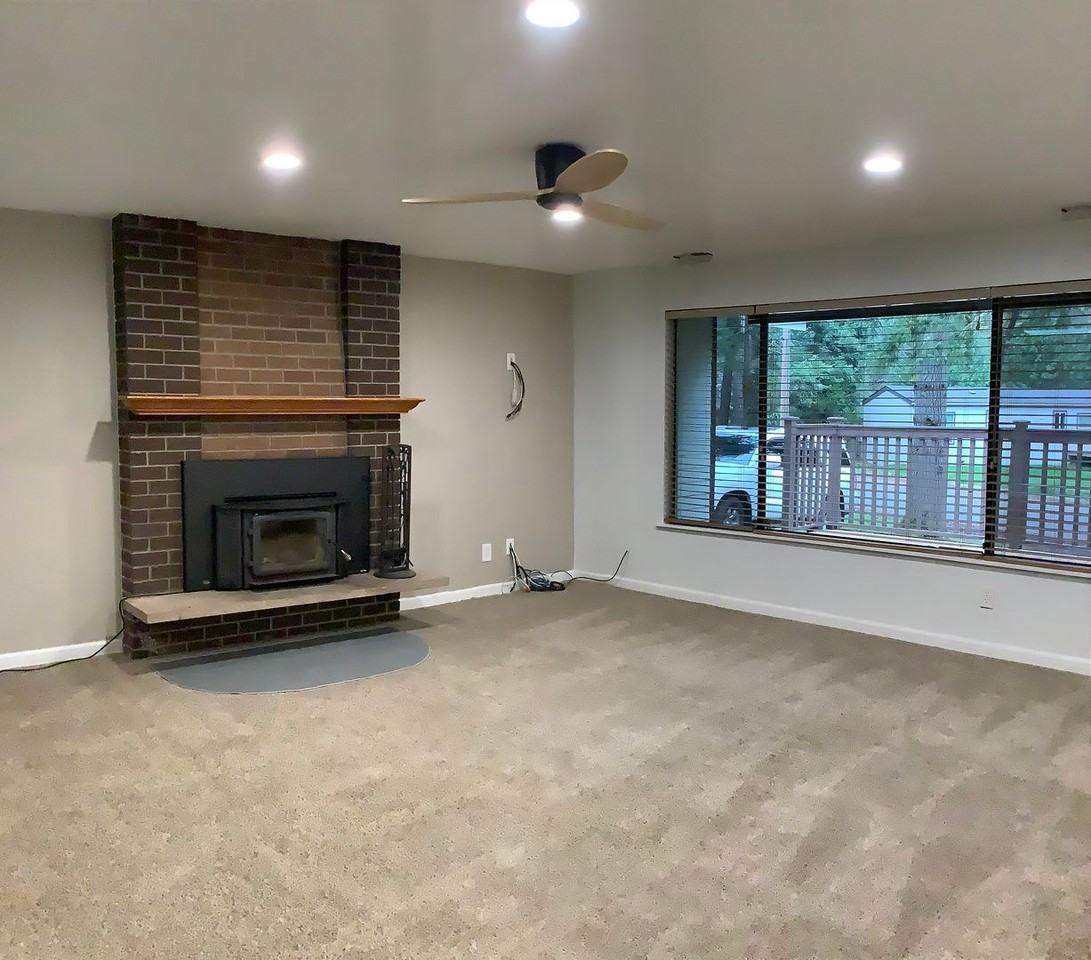 4491 Terrace Way Se - Photo 6 of 40