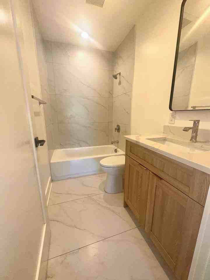 195 Main St - Photo 5 of 11