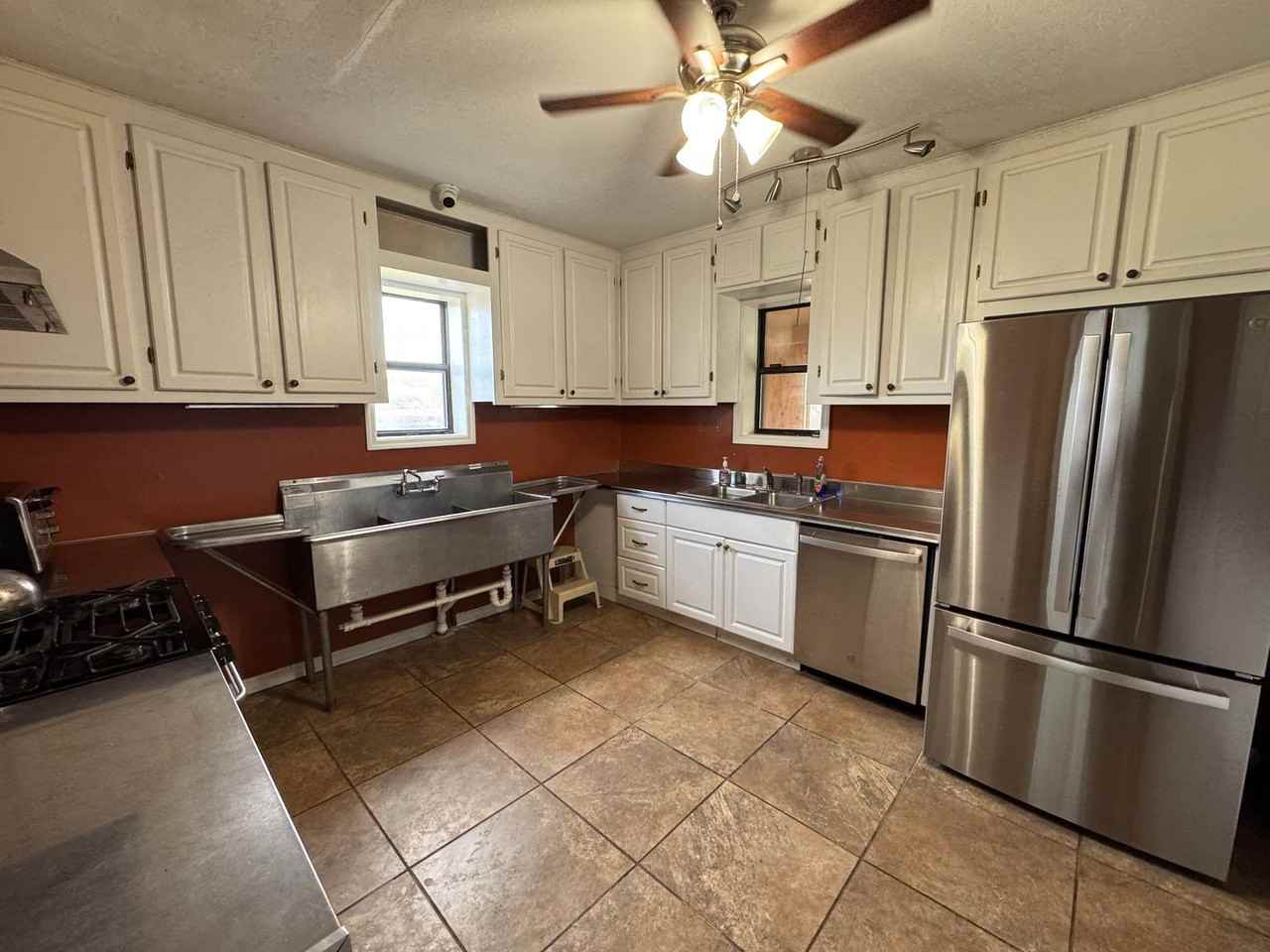 12610 Us Highway 129 - Photo 3 of 24