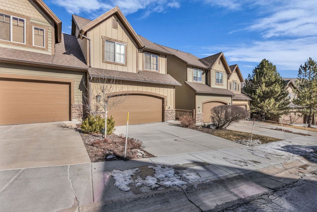 3020 Canyon Link Dr - Photo 2 of 33