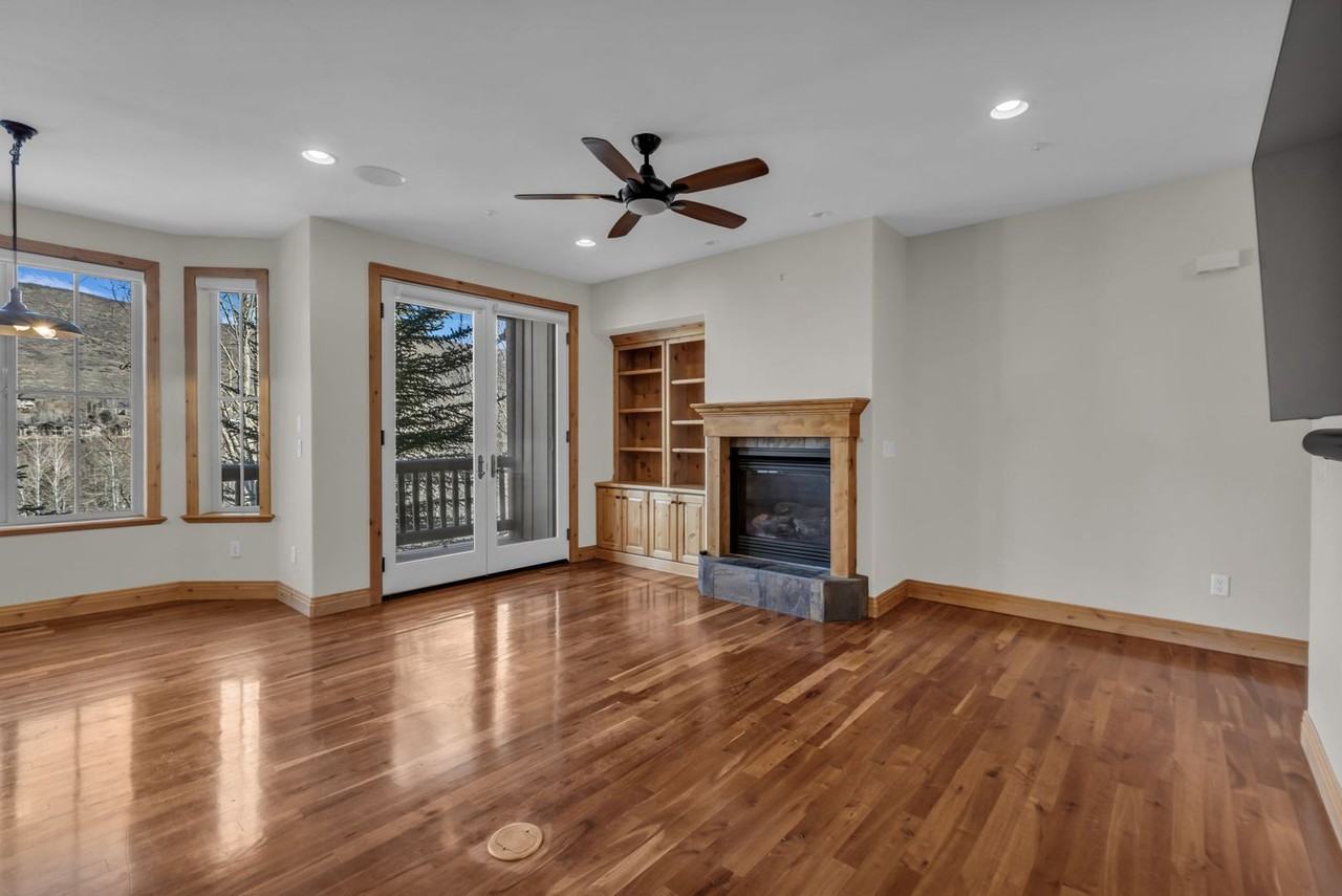 3020 Canyon Link Dr - Photo 4 of 33