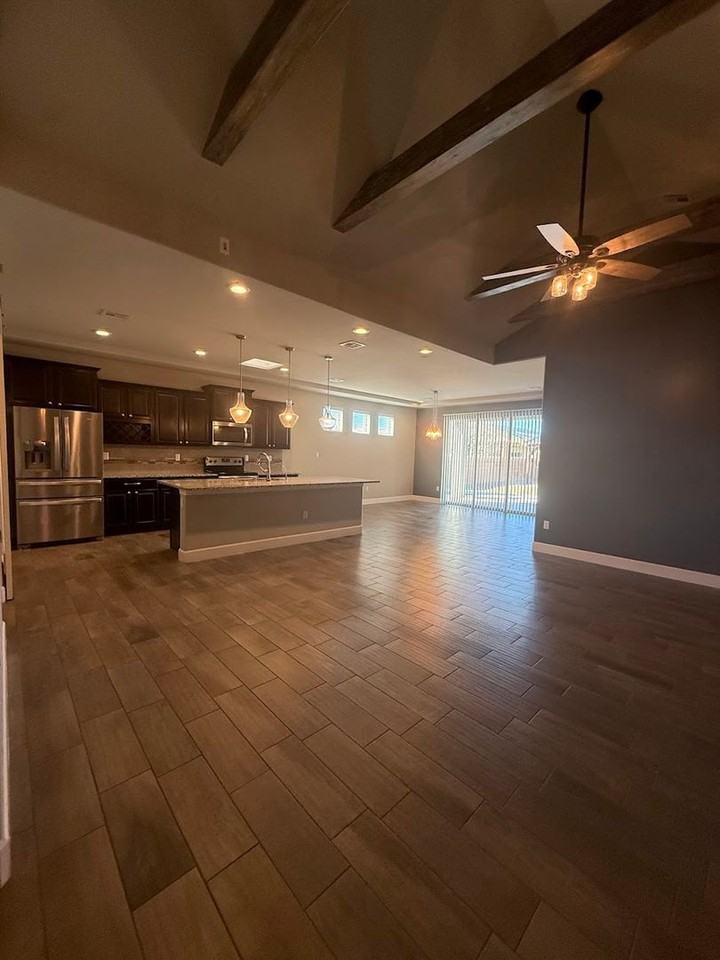 841 841 Sky Ranch Rd. - Photo 5 of 35