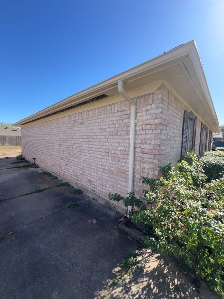 10507 Offer Dr - Photo 2 of 6