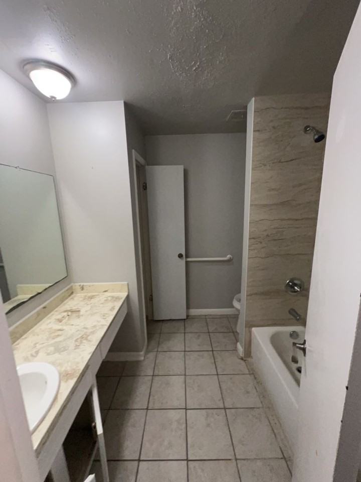 10507 Offer Dr - Photo 4 of 6