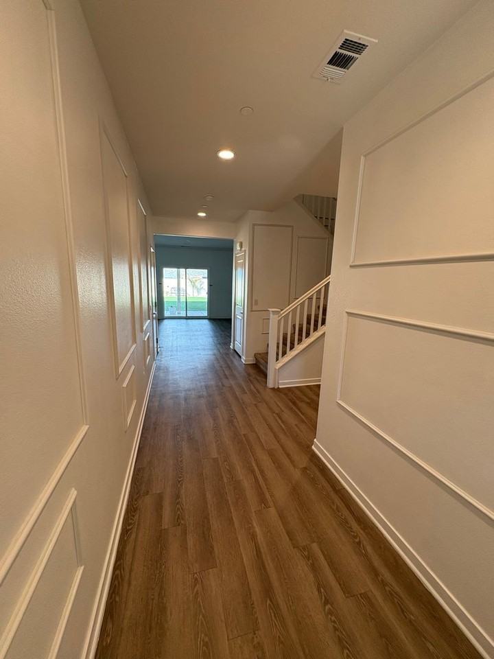 30908 Farmhouse Ct - Photo 2 of 15