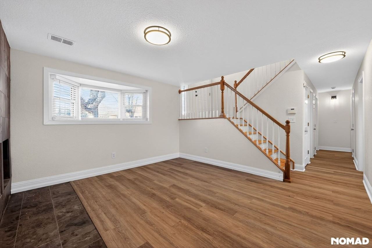 406 S Uvalda St - Photo 7 of 20