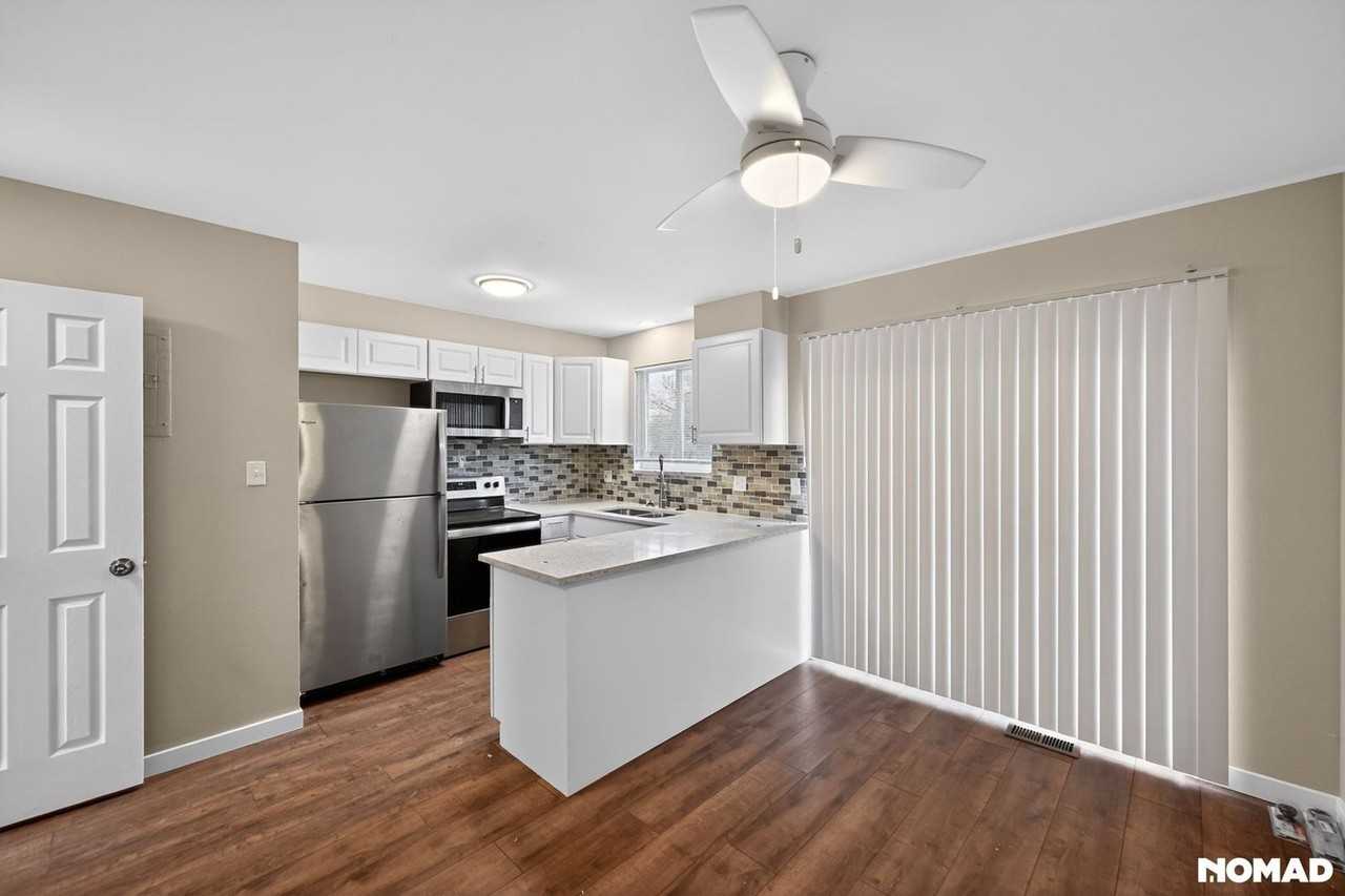 37 Lima St - Photo 4 of 21