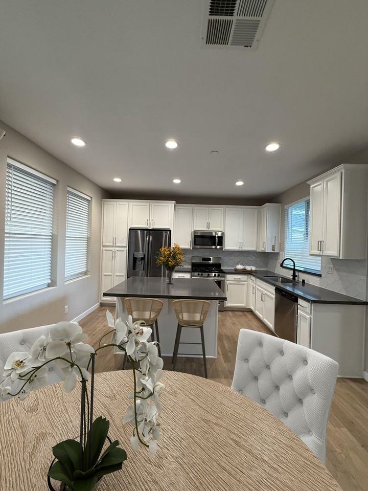 3327 Forney Way - Photo 3 of 12