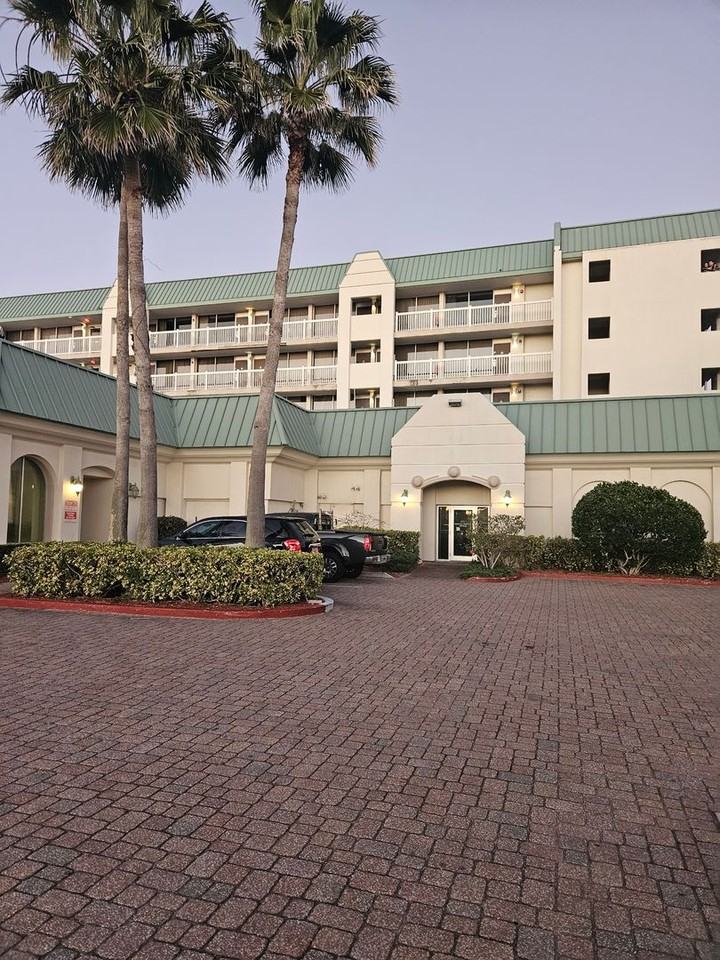 2700 N Atlantic Ave #801 - Photo 2 of 41