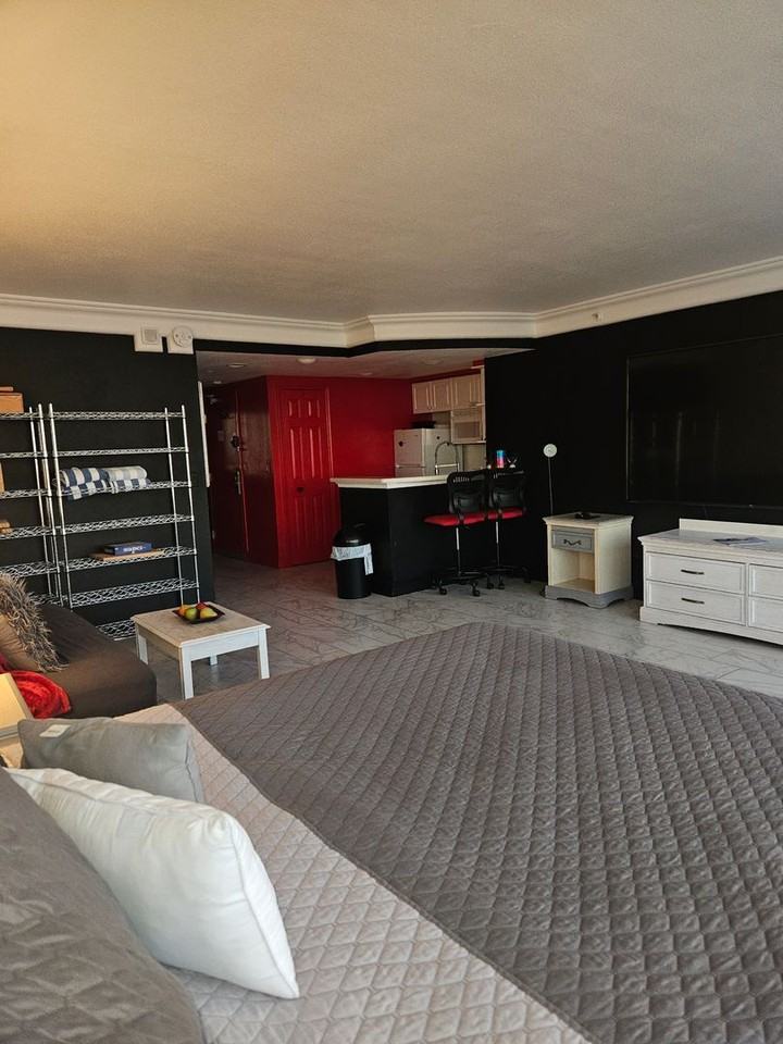 2700 N Atlantic Ave #801 - Photo 7 of 41