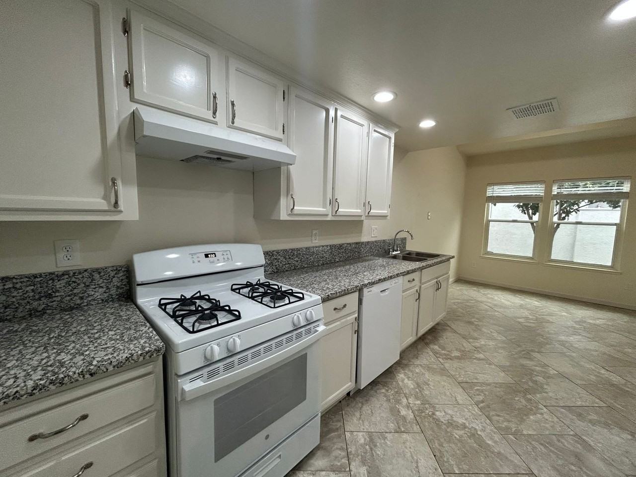 1316 Gargotto Ct - Photo 7 of 21