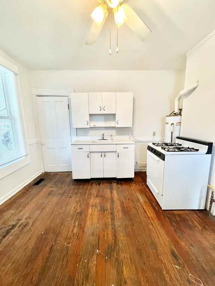 4105 S 3rd St - Photo 7 of 20