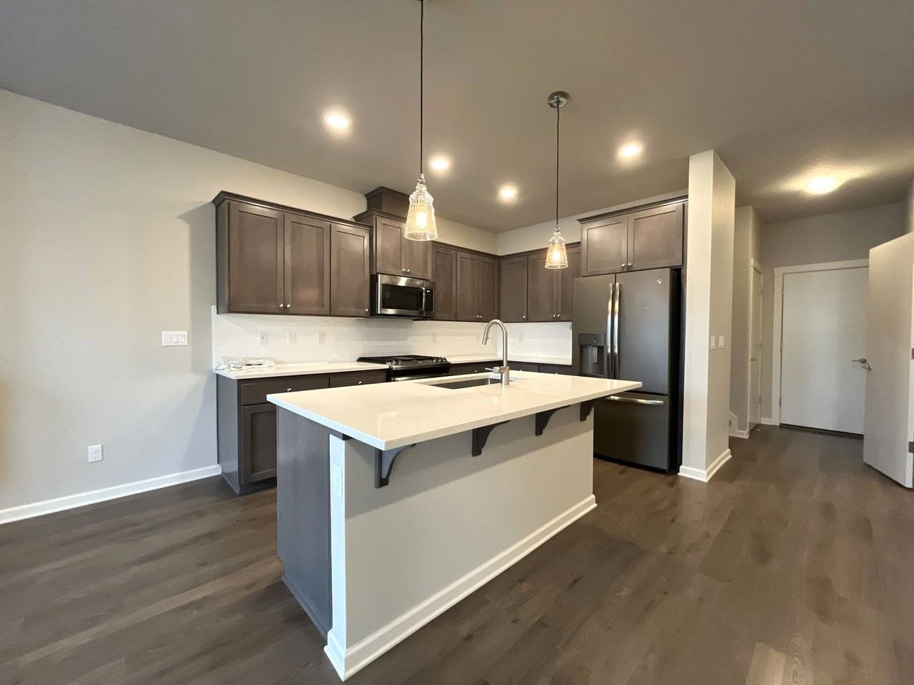 8071 Se Engelmann St - Photo 6 of 43