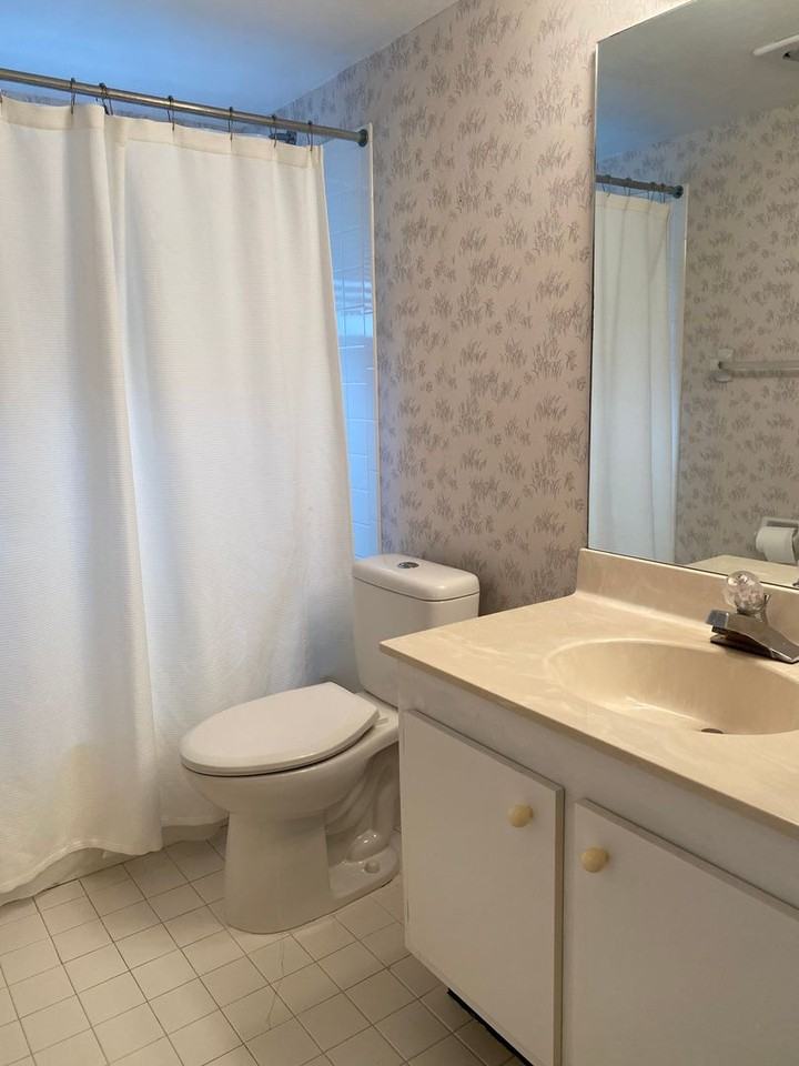 533 S Lakes End Dr #A1 - Photo 4 of 20