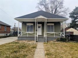 featured image of 3835 Adams Ave